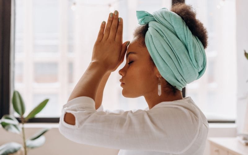 Keskittyminen mindfulness hengitykseen